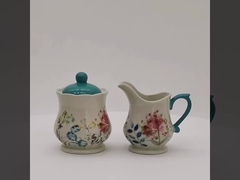 クリスマス キッチン 朝食 ポルセラン 砂糖 と クリーム セット 容器 蓋とホルダーとセラミック